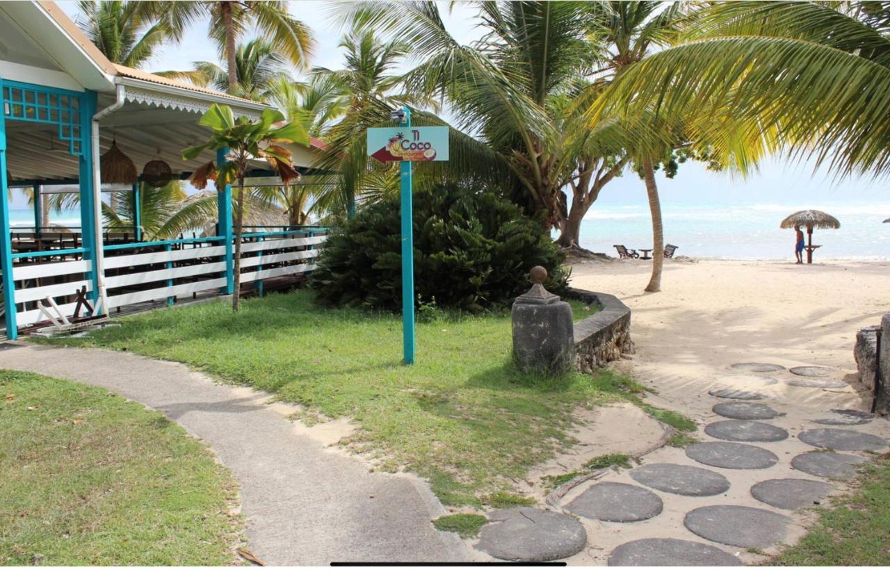 Le 35 Anse Des Rochers Saint-Francois Exterior photo